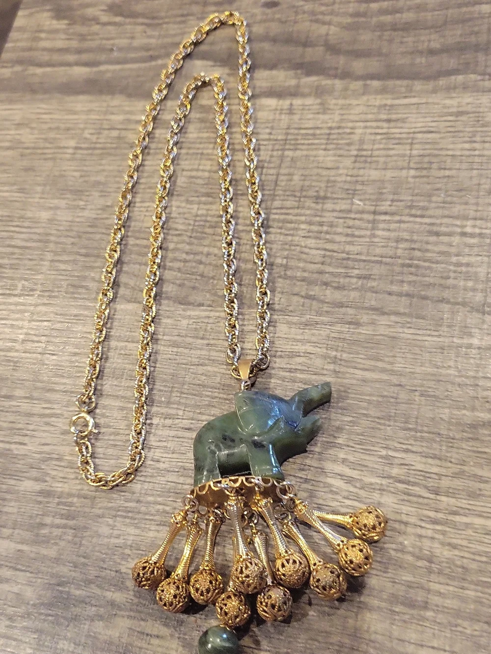 Jade Elephant Necklace  Vintage / 24 In./ EUC